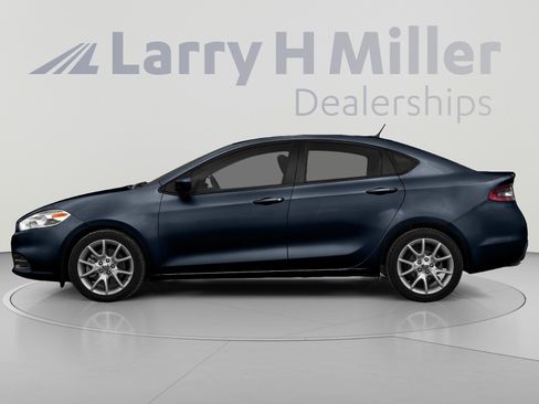 Used 2016 Dodge Dart SXT FWD image 3