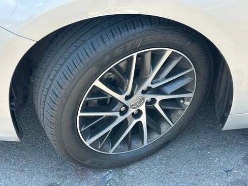 Used 2017 Lexus ES 350 w/ Luxury Package FWD image 41