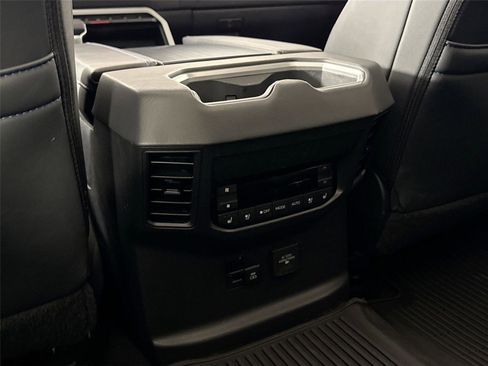 Certified 2024 Toyota Sequoia Platinum AWD/4WD image 37
