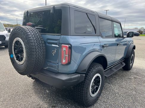 New 2025 Ford Bronco Badlands w/ Sasquatch Package image 24