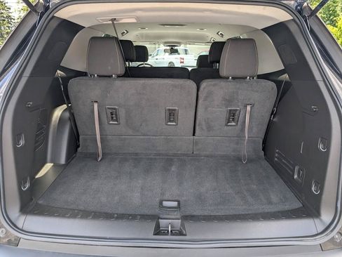 Used 2019 Chevrolet Traverse LS AWD/4WD image 14
