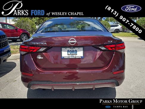 Used 2024 Nissan Sentra SV FWD image 5