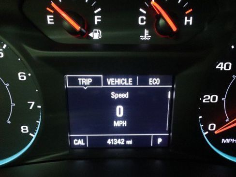 Used 2020 Chevrolet Equinox LS w/ LS Convenience Package AWD/4WD image 19