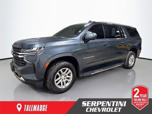 Used 2021 Chevrolet Suburban LT image 1