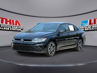 Used 2025 Volkswagen Jetta Sport FWD video 1