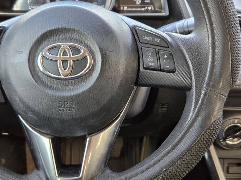 Used 2018 Toyota Yaris iA FWD image 19