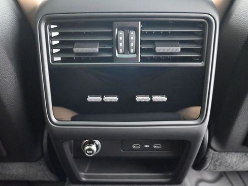 New 2026 Porsche Cayenne S image 8