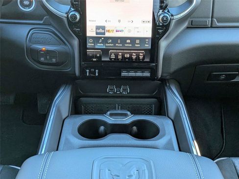 New 2026 RAM 3500 Laramie AWD/4WD image 19