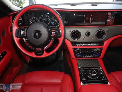 Used 2024 Rolls-Royce Ghost AWD/4WD image 25