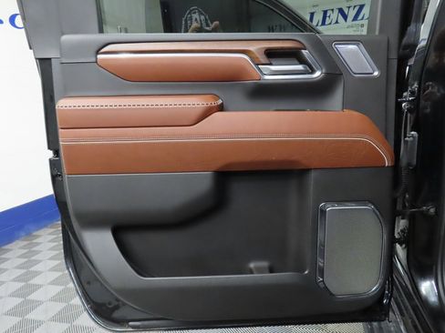 Used 2024 GMC Sierra 3500 Denali Ultimate image 59