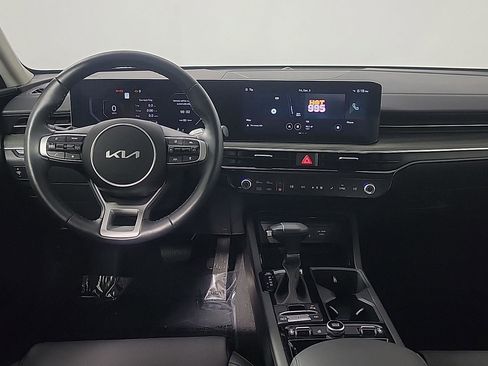 Used 2025 Kia K5 EX image 20