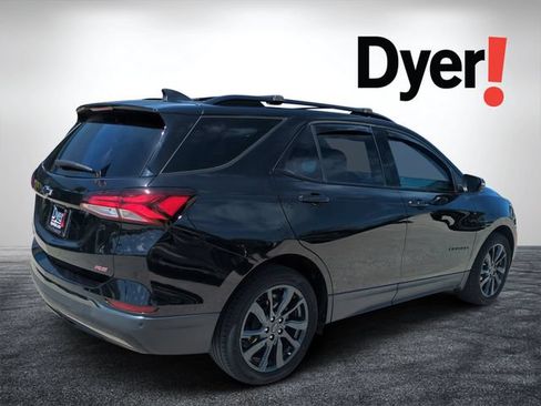 Used 2022 Chevrolet Equinox RS w/ RS Leather Package FWD image 3