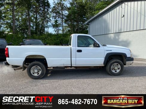Used 2006 Chevrolet Silverado 2500 W/T RWD image 4