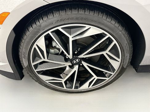 Used 2024 Hyundai Ioniq 6 SEL AWD/4WD image 11