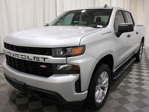 Used 2021 Chevrolet Silverado 1500 Custom AWD/4WD image 31