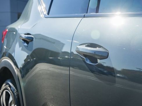 New 2026 Volvo XC40 B5 Ultra w/ Protection Package Premier image 16