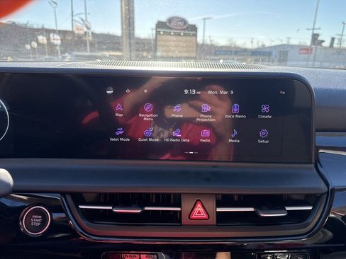 Used 2025 Kia Seltos X-Line image 16