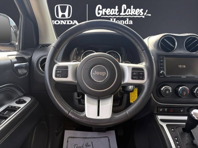 Used 2017 Jeep Compass High Altitude AWD/4WD image 13