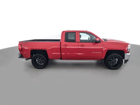 Used 2018 Chevrolet Silverado 1500 LT image 4
