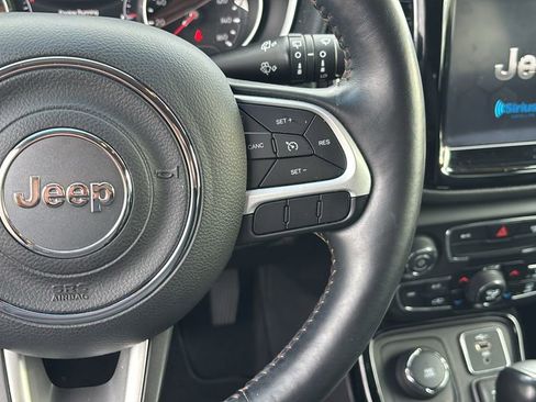 Used 2019 Jeep Compass Limited image 18