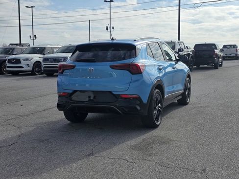 Used 2025 Buick Encore GX Sport Touring w/ Comfort Package image 8