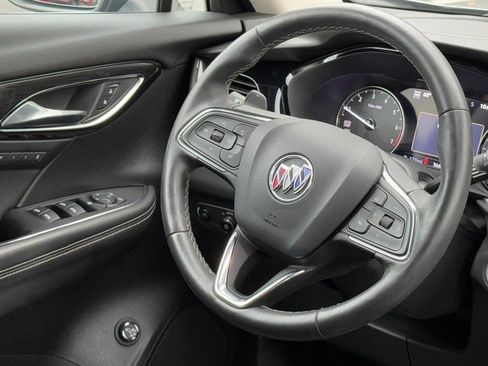 Used 2023 Buick Envision Essence image 12