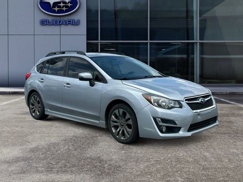 Used 2016 Subaru Impreza 2.0i Sport Premium AWD/4WD image 2