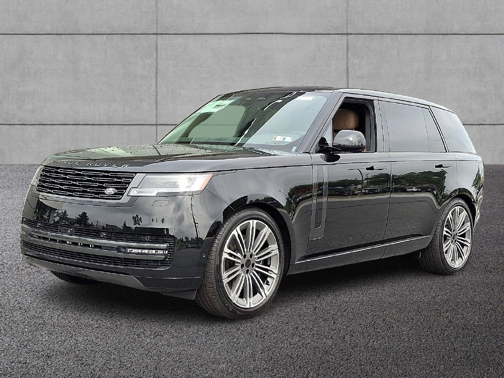 New 2026 Land Rover Range Rover Long Wheelbase SE AWD/4WD image 1