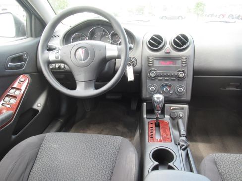 Used 2007 Pontiac G6 Sedan w/ Sport Package FWD image 13