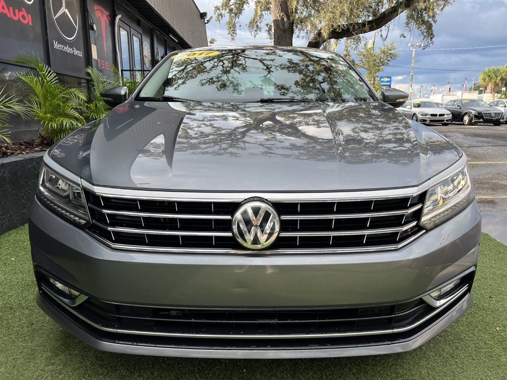 Used 2017 Volkswagen Passat 1.8T SE w/ SE Lighting Package FWD image 2