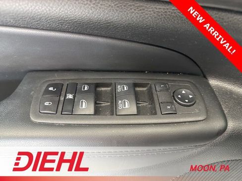Used 2021 Jeep Grand Cherokee Laredo X image 21