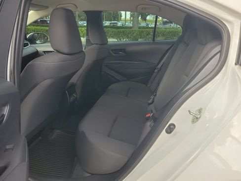 Used 2024 Toyota Corolla LE FWD image 10