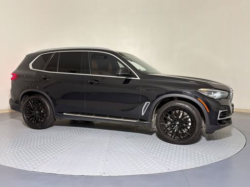 Used 2022 BMW X5 sDrive40i w/ Premium Package RWD image 7