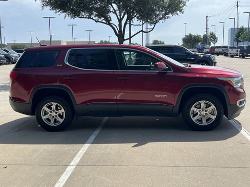 Used 2019 GMC Acadia SLE FWD image 10