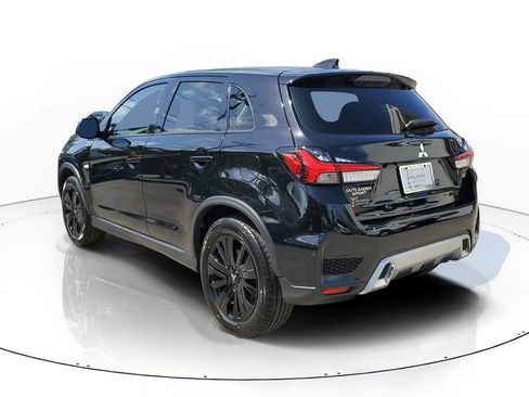 Used 2023 Mitsubishi Outlander Sport LE image 4