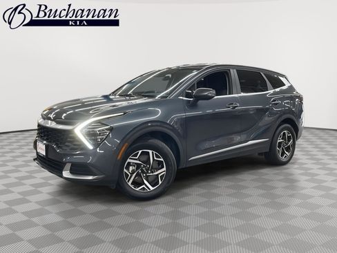 Used 2024 Kia Sportage LX AWD/4WD image 1