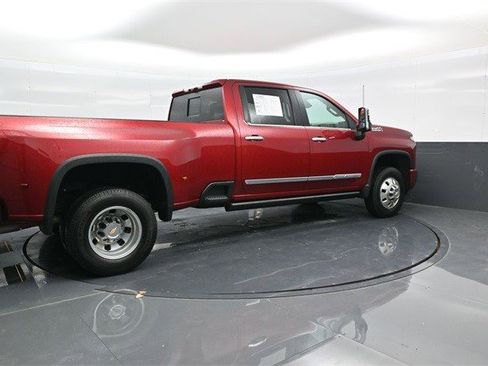 Certified 2025 Chevrolet Silverado 3500 High Country w/ High Country Premium Package image 6