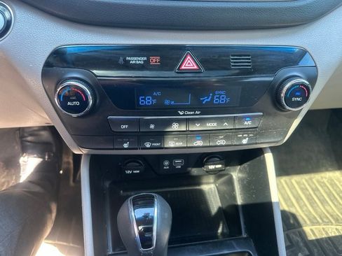 Used 2018 Hyundai Tucson Value FWD image 7