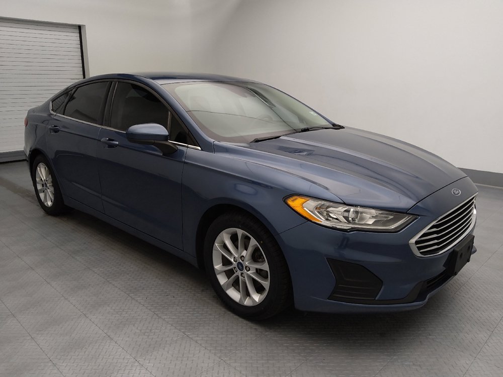 Used 2019 Ford Fusion SE FWD image 11