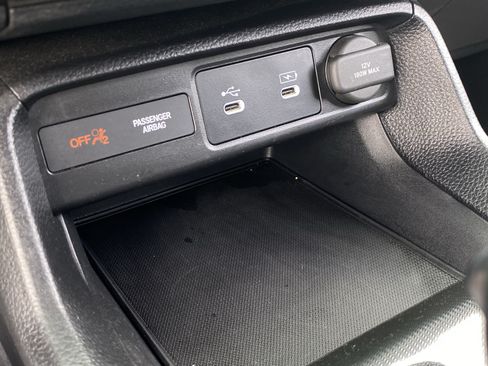 Used 2025 Honda Civic Sport image 24