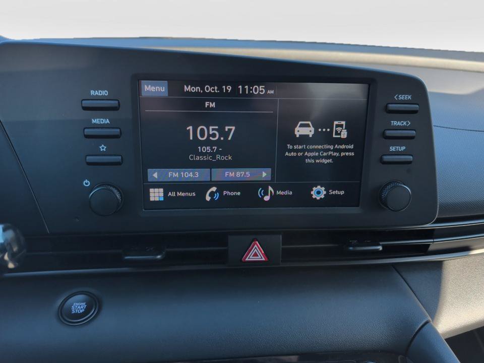 Certified 2025 Hyundai Elantra Sport FWD image 17
