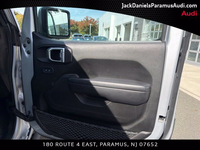 Used 2022 Jeep Wrangler Unlimited Sport AWD/4WD image 14
