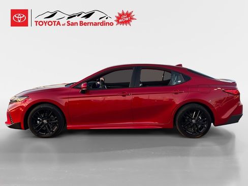 New 2026 Toyota Camry SE image 2