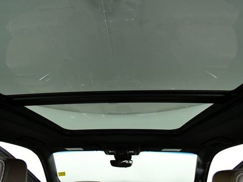 Used 2023 Chevrolet Tahoe High Country image 22