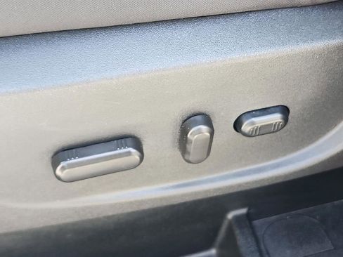 Used 2017 Ford Escape SE image 26