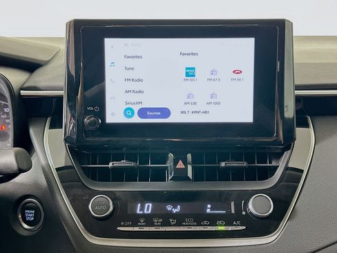 Used 2024 Toyota Corolla LE w/ LE Convenience Package image 23