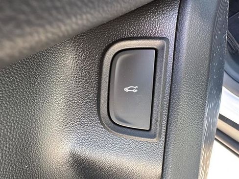 New 2026 Chevrolet Equinox LT FWD image 28