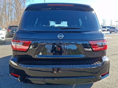 Certified 2024 Nissan Armada SL w/ Midnight Edition Package image 5