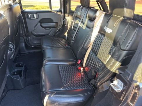 Used 2021 Jeep Wrangler Unlimited Sport image 24