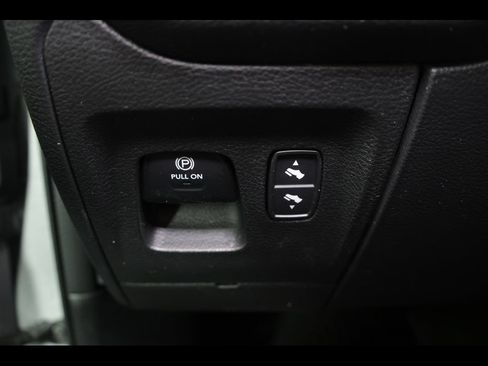 Used 2023 RAM 1500 Big Horn AWD/4WD image 12